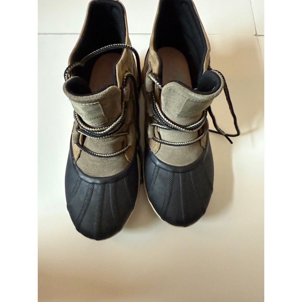 NWOT Sorel Out N About III Classic Waterproof Duck Boots Brown Black Womens